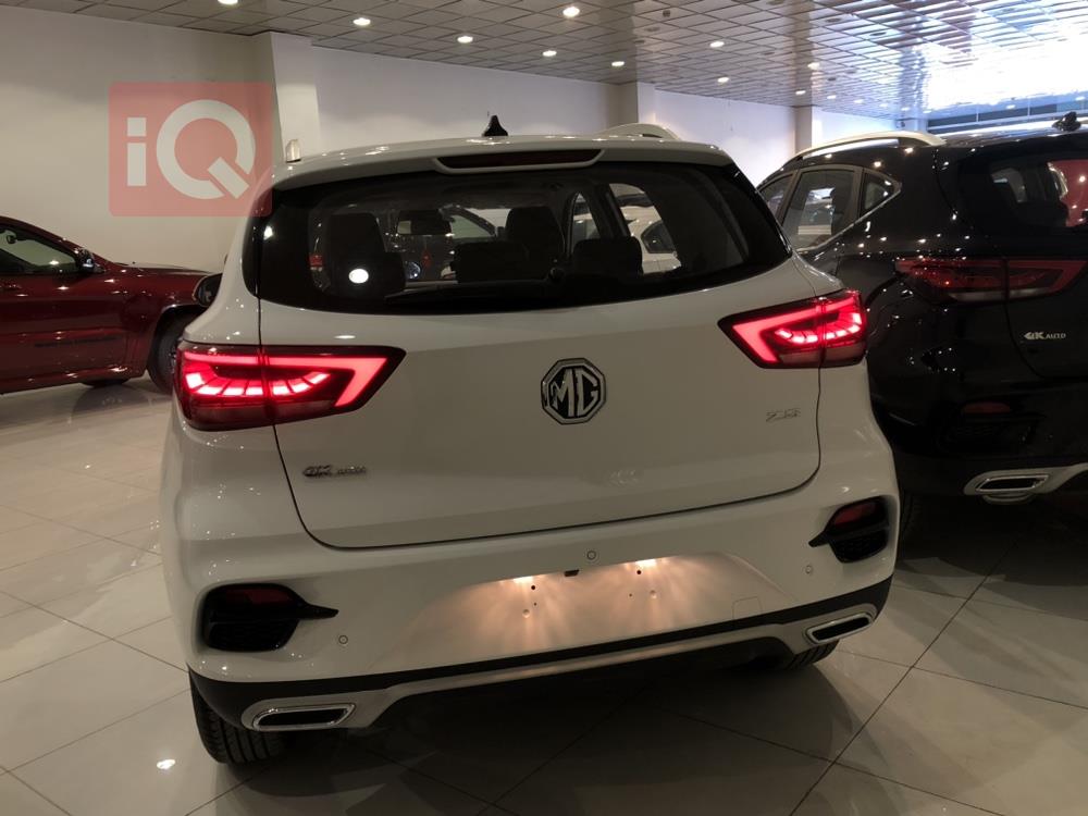 MG ZS